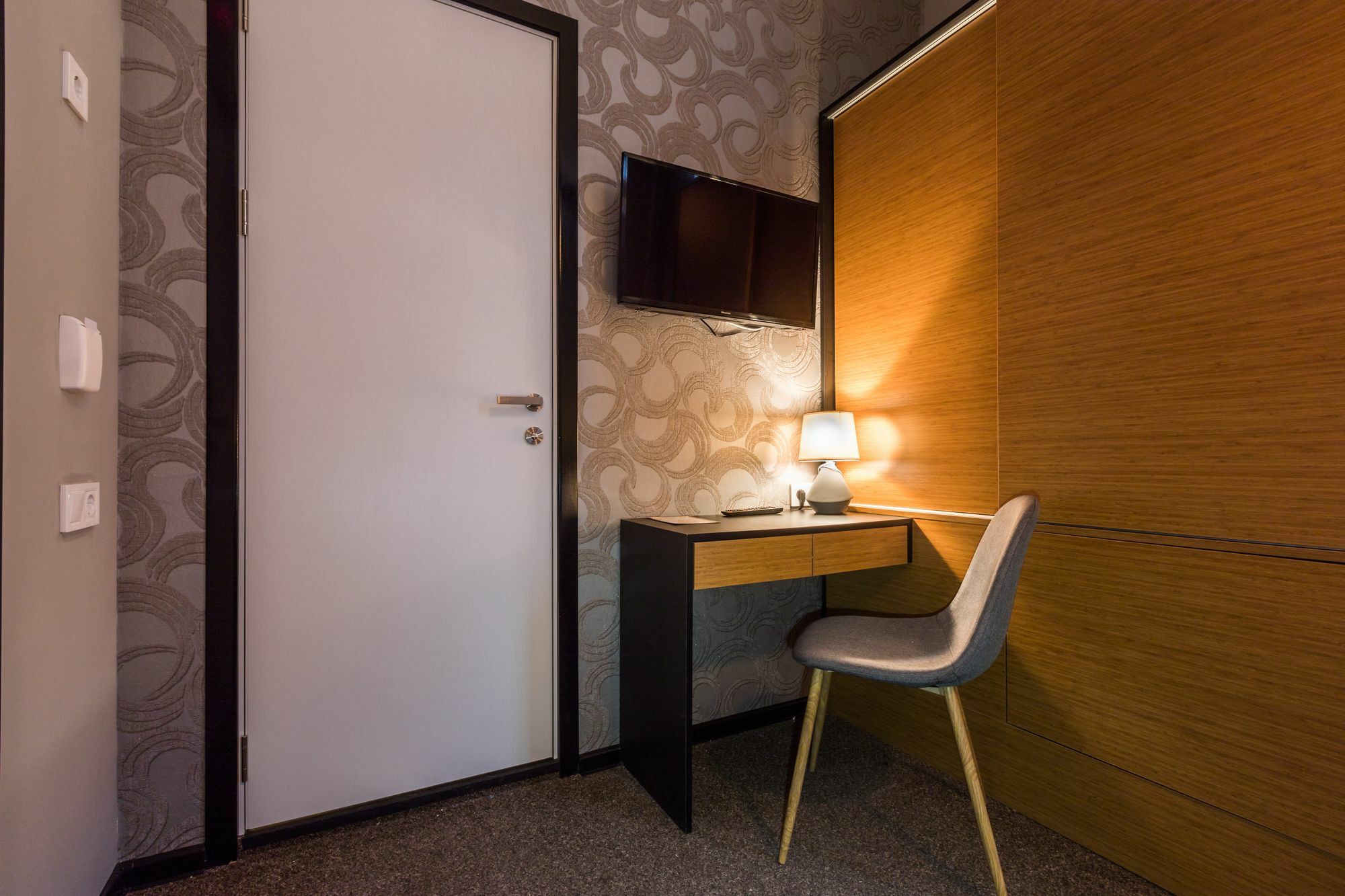 Tbilisi Times Hotel Buitenkant foto
