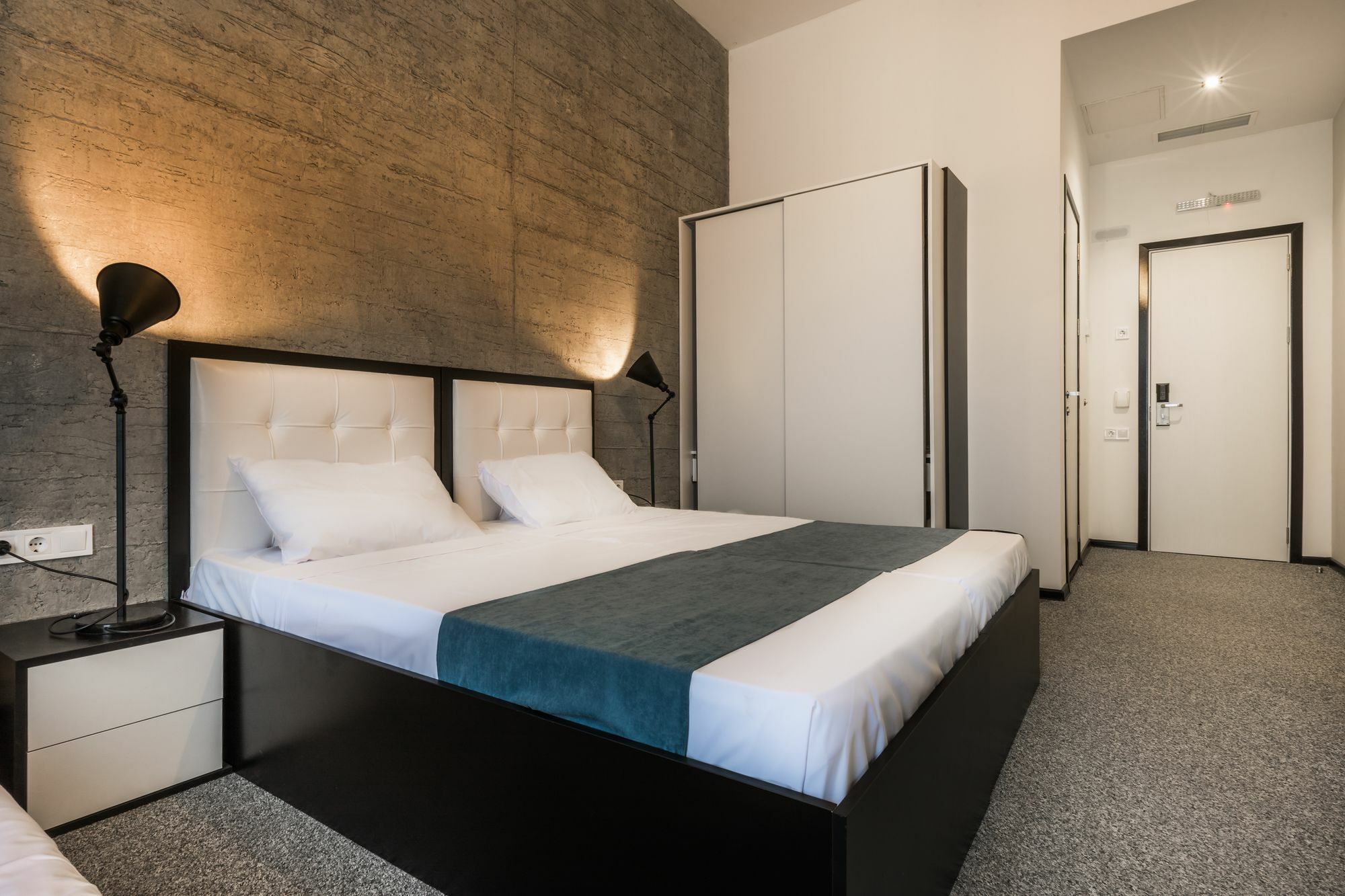 Tbilisi Times Hotel Buitenkant foto