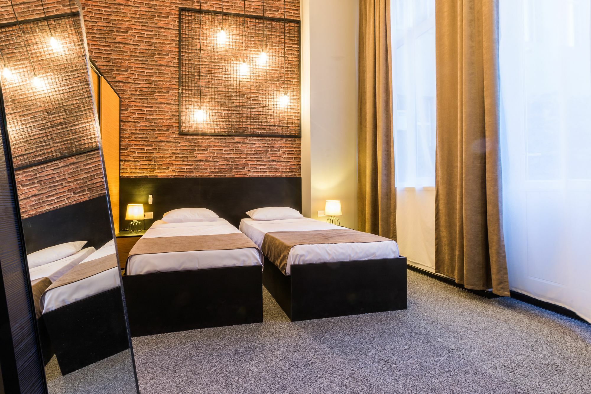 Tbilisi Times Hotel Buitenkant foto
