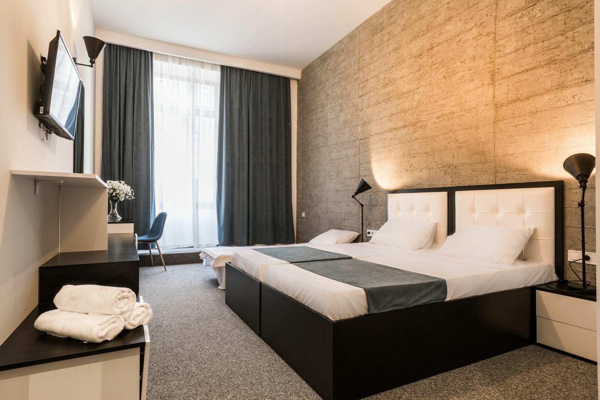 Tbilisi Times Hotel Buitenkant foto